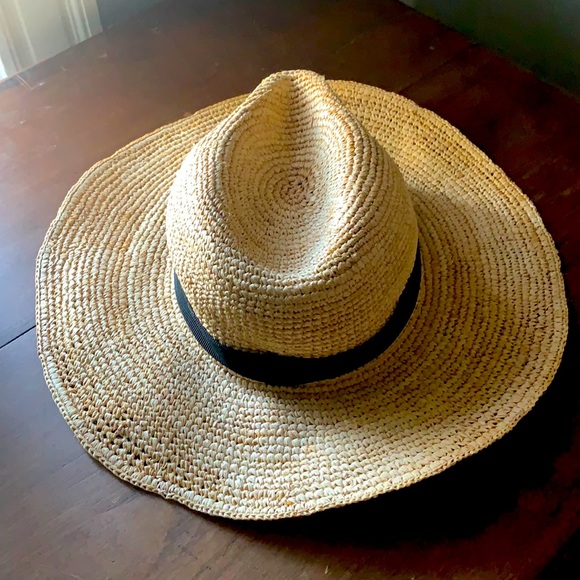 J.Crew 100% raffia straw hat